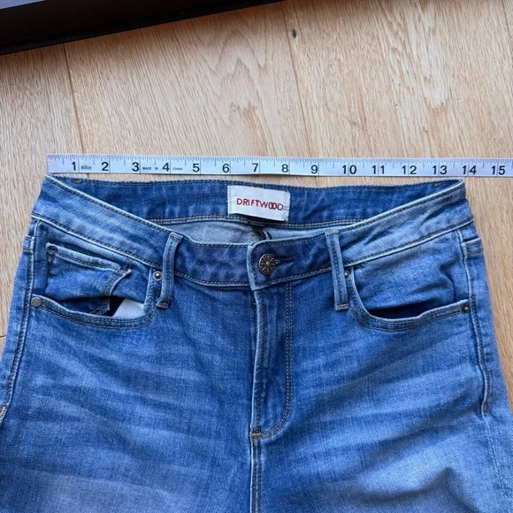 DRIFTWOOD CANDACE Embroidered Hem Straight Ankle High Rise Jeans - 27 - Picture 11 of 13